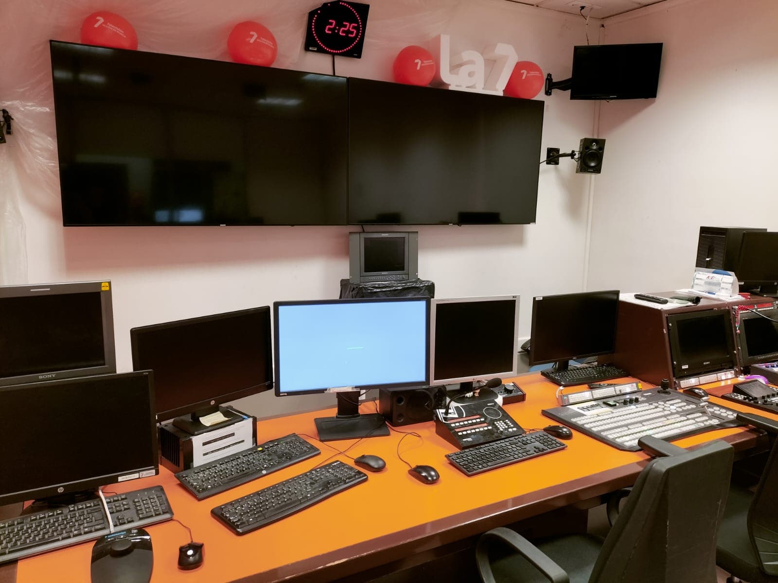 7TV upgrades its Murcia production centre with AEQ Intercom System