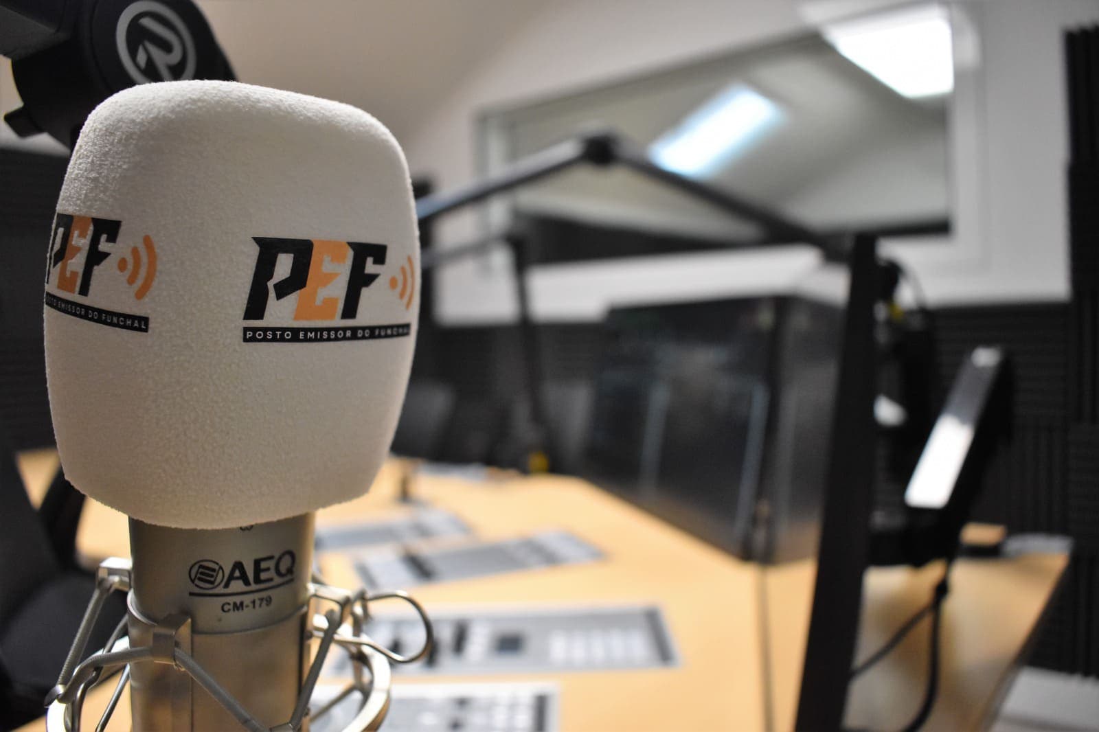 NEW FACILITIES AT THE FUNCHAL TRANSMITTER STATION: AEQ
TECHNOLOGY AT THE SERVICE OF BROADCASTING