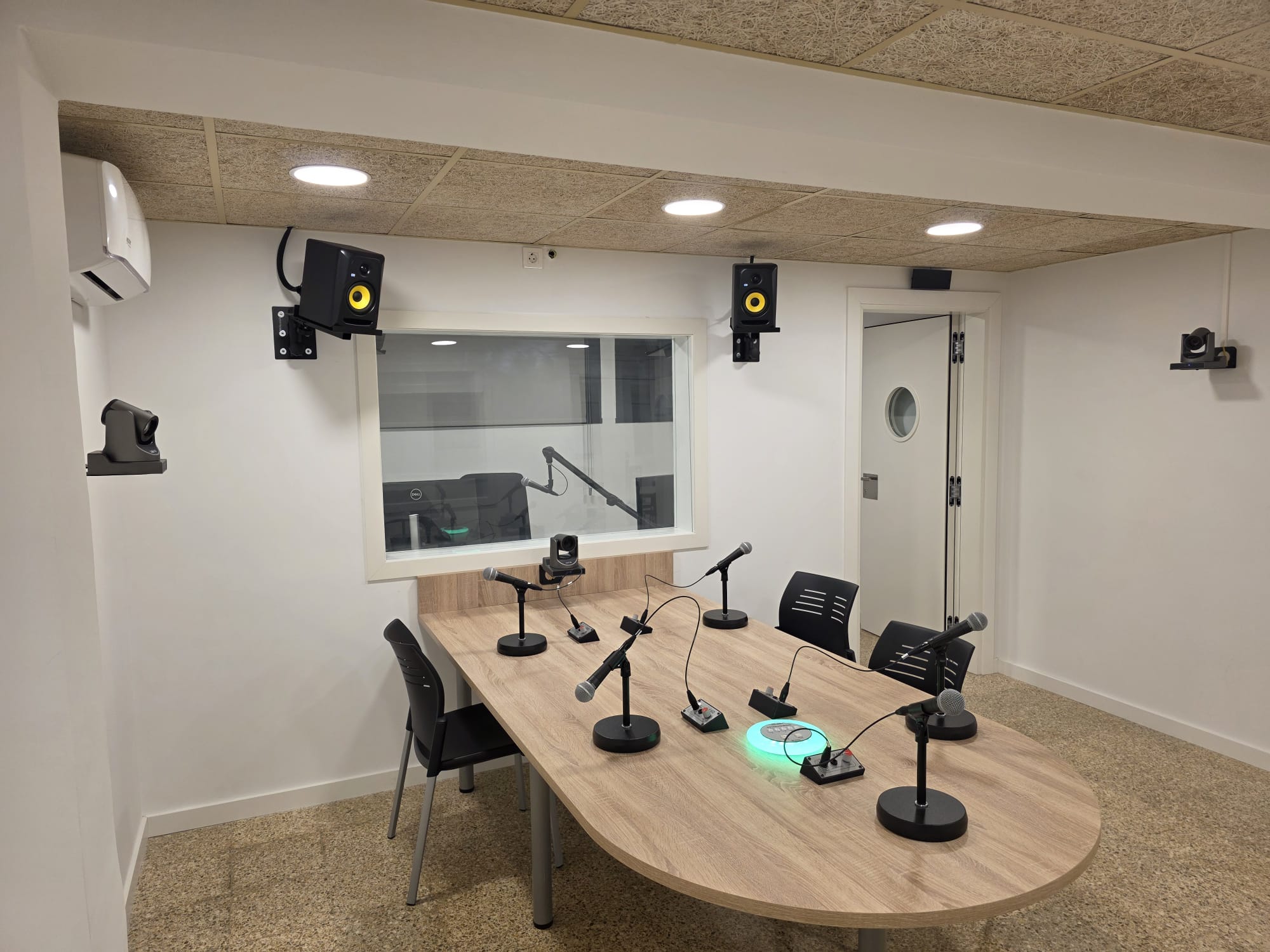 aeq-press-release-santjoan-despi-capitol-ip-plus (3)